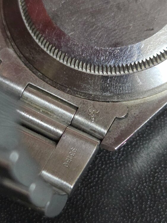 ロレックス サブマリーナー 14060（高級時計）の商品画像 - 査定依頼日：2026年4月20日 - 最高査定価格：1,520,000円