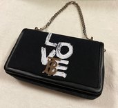 LOVEチェーンバッグ（ブランドバッグ）の商品画像 - 査定依頼日：2022年10月10日 - 最高査定価格：80,000円