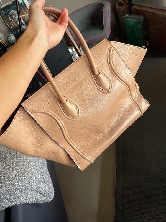 ラゲージファントム（ブランドバッグ）の商品画像 - 査定依頼日：2022年9月22日 - 最高査定価格：80,000円