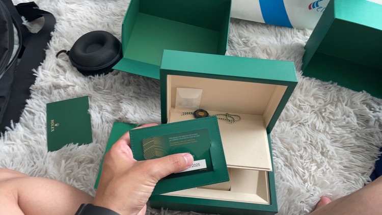 ロレックス ヨットマスター 12662（高級時計）の商品画像 - 査定依頼日：2025年10月13日 - 最高査定価格：2,300,000円