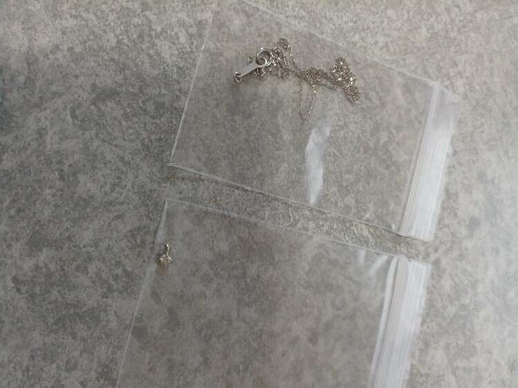 eteブライト460838（金・貴金属）の商品画像 - 査定依頼日：2025年1月29日 - 最高査定価格：15,000円