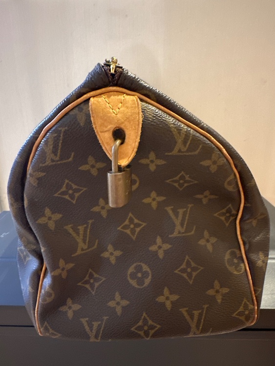 ルイヴィトン スピーディー （ブランドバッグ）の商品画像 - 査定依頼日：2026年2月28日 - 最高査定価格：56,000円