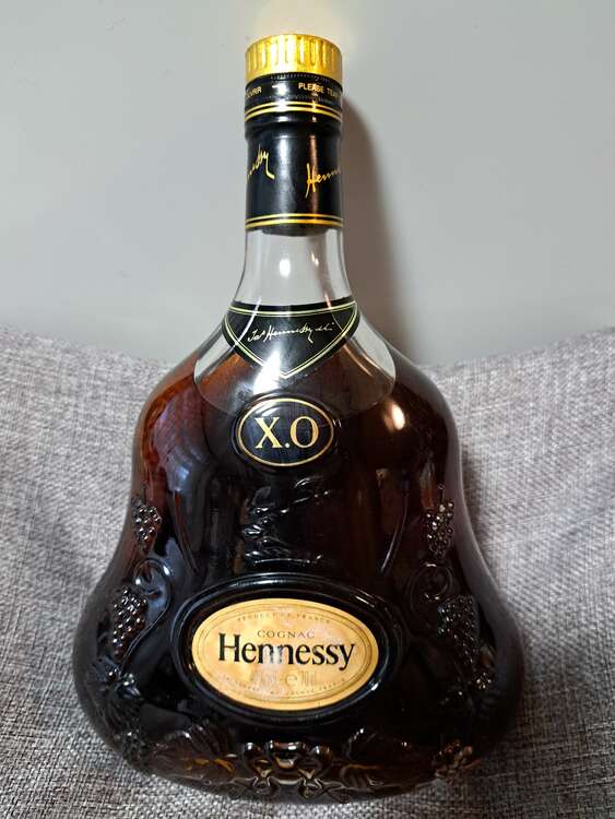 ブランデー コニャック （お酒）の商品画像 - 査定依頼日：2025年3月9日 - 最高査定価格：16,000円