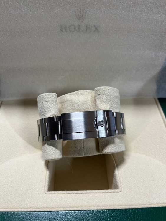 エクスプローラ40（高級時計）の商品画像 - 査定依頼日：2025年7月11日 - 最高査定価格：1,400,000円