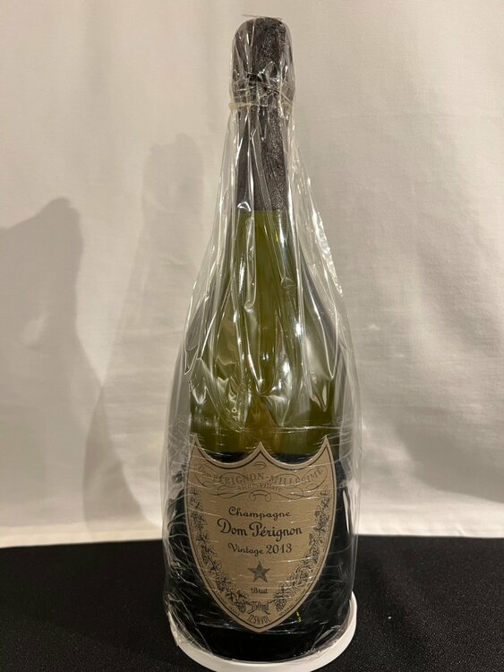 2013 ドン・ペリニョン（お酒）の商品画像 - 査定依頼日：2026年9月9日 - 最高査定価格：22,000円