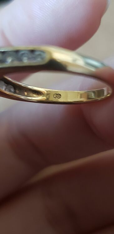 エメラルド ダイアモンド リング（宝石）の商品画像 - 査定依頼日：2025年7月30日 - 最高査定価格：30,000円