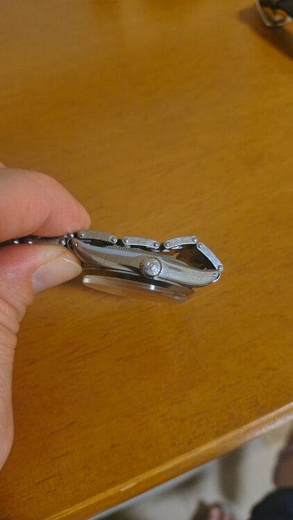 ロレックス エアキング （高級時計）の商品画像 - 査定依頼日：2026年3月25日 - 最高査定価格：350,000円