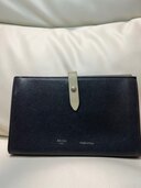 セリーヌ（ブランド財布・小物）の商品画像 - 査定依頼日：2024年4月27日 - 最高査定価格：34,000円