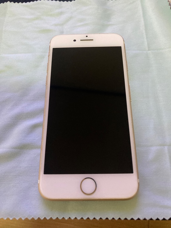 iPhone iPhone7 32GB SIMフリー（スマホ）の商品画像 - 査定依頼日：2026年6月15日 - 最高査定価格：300円