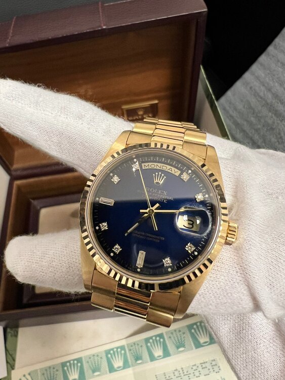 ロレックス デイデイト 18238（高級時計）の商品画像 - 査定依頼日：2025年4月23日 - 最高査定価格：2,800,000円