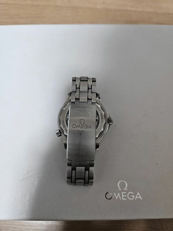 オメガ シーマスター コーアクシャル マスタークロノメーター（高級時計）の商品画像 - 査定依頼日：2025年7月31日 - 最高査定価格：550,000円