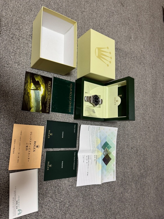 ロレックス サブマリーナー 14060（高級時計）の商品画像 - 査定依頼日：2025年10月16日 - 最高査定価格：1,360,000円