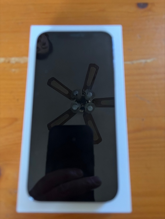 iPhone iPhone 12 Pro 256GB Softbank（スマホ）の商品画像 - 査定依頼日：2026年6月17日 - 最高査定価格：36,000円