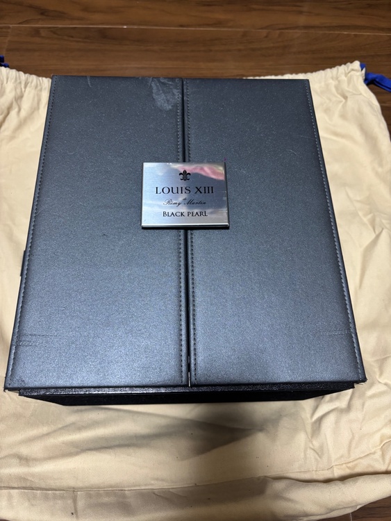 ブランデー レミーマルタン （お酒）の商品画像 - 査定依頼日：2026年3月28日 - 最高査定価格：1,300,000円