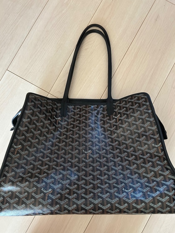 ゴヤール  （ブランドバッグ）の商品画像 - 査定依頼日：2025年9月27日 - 最高査定価格：240,000円