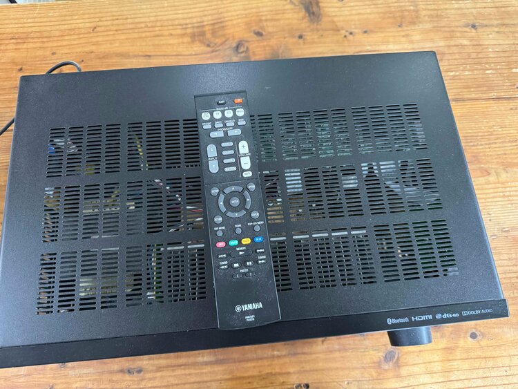 ヤマハ　アンプ　RXV-385（オーディオ・スピーカー）の商品画像 - 査定依頼日：2026年4月14日 - 最高査定価格：6,000円