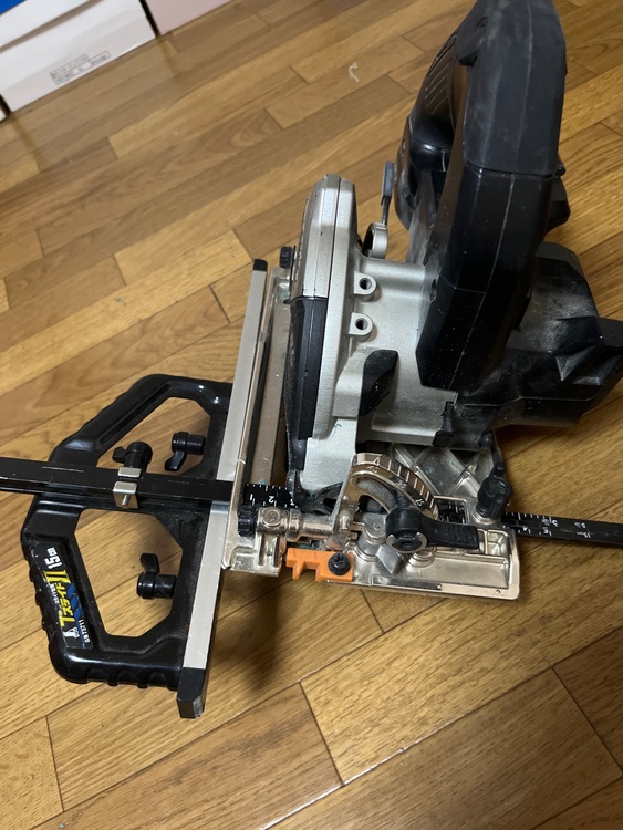 マキタ充電式丸ノコ HS472D（電動工具・農機具・業務用機械）の商品画像 - 査定依頼日：2026年5月18日 - 最高査定価格：8,000円