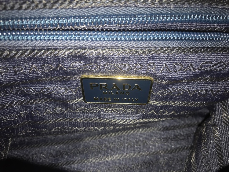 グッチ  （ブランドバッグ）の商品画像 - 査定依頼日：2025年9月28日 - 最高査定価格：25,000円