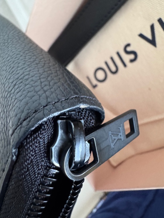 ルイヴィトン エピ （ブランドバッグ）の商品画像 - 査定依頼日：2026年1月12日 - 最高査定価格：65,000円