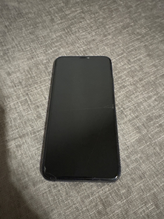 iPhone11promax（スマホ）の商品画像 - 査定依頼日：2026年8月21日 - 最高査定価格：13,000円