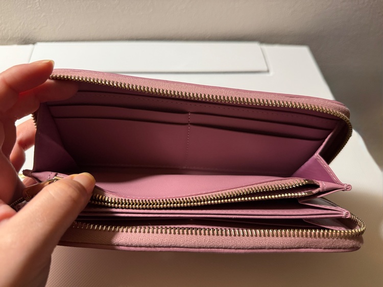 ディオール  （ブランドバッグ）の商品画像 - 査定依頼日：2025年6月22日 - 最高査定価格：30,000円