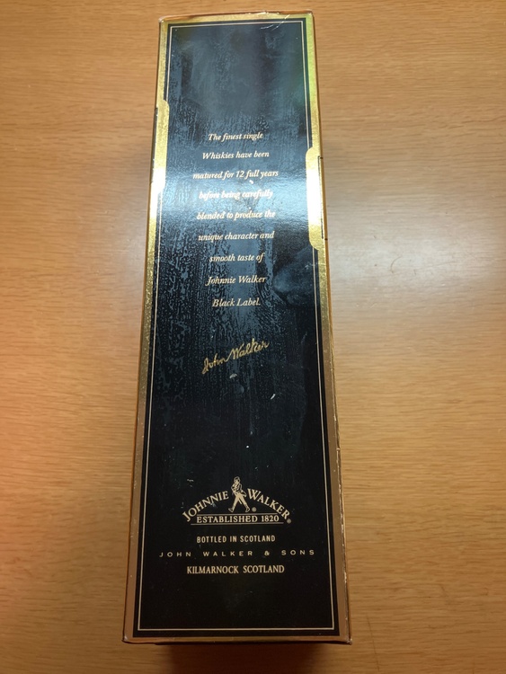 ウイスキー ジョニーウォーカー （お酒）の商品画像 - 査定依頼日：2026年4月7日 - 最高査定価格：500円