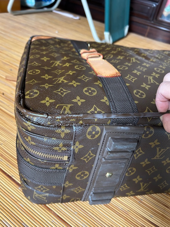 ルイヴィトン モノグラム （ブランドバッグ）の商品画像 - 査定依頼日：2026年3月22日 - 最高査定価格：30,000円