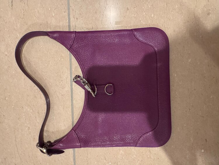 エルメス　トリム　24（ブランドバッグ）の商品画像 - 査定依頼日：2025年4月9日 - 最高査定価格：300,000円