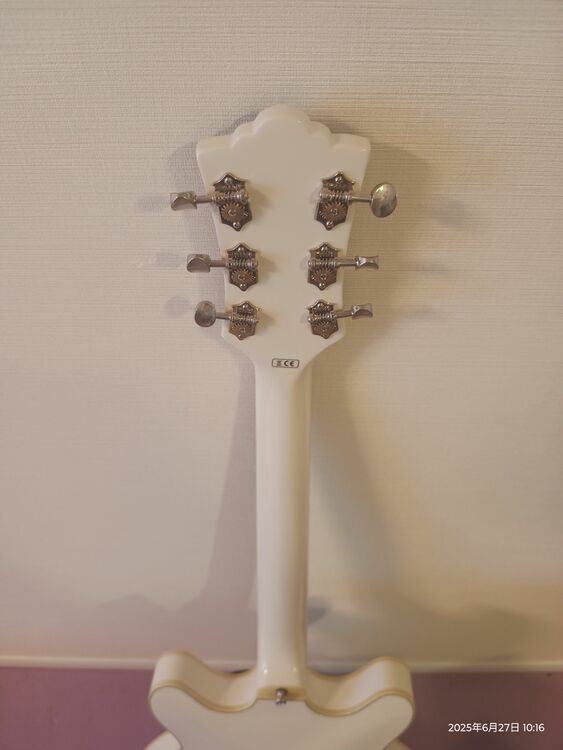 GUILD Starfire V（ピアノ・楽器・PA機材）の商品画像 - 査定依頼日：2025年10月9日 - 最高査定価格：80,000円