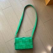 ボッテガ・ヴェネタ  （ブランドバッグ）の商品画像 - 査定依頼日：2024年12月23日 - 最高査定価格：90,000円