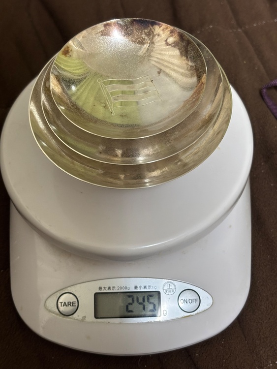 贈呈品（金・貴金属）の商品画像 - 査定依頼日：2026年1月30日 - 最高査定価格：137,200円