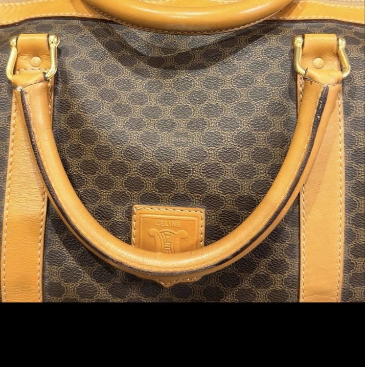 セリーヌ  （ブランドバッグ）の商品画像 - 査定依頼日：2025年12月12日 - 最高査定価格：50,000円