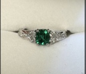 ノンオイルエメラルドリング（金・貴金属）の商品画像 - 査定依頼日：2026年3月7日 - 最高査定価格：200,000円