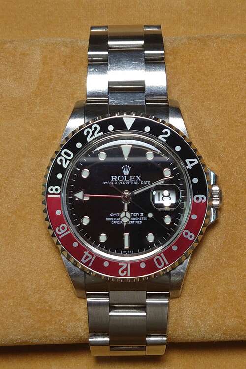 ロレックス GMTマスター 16710（高級時計）の商品画像 - 査定依頼日：2025年3月23日 - 最高査定価格：1,650,000円