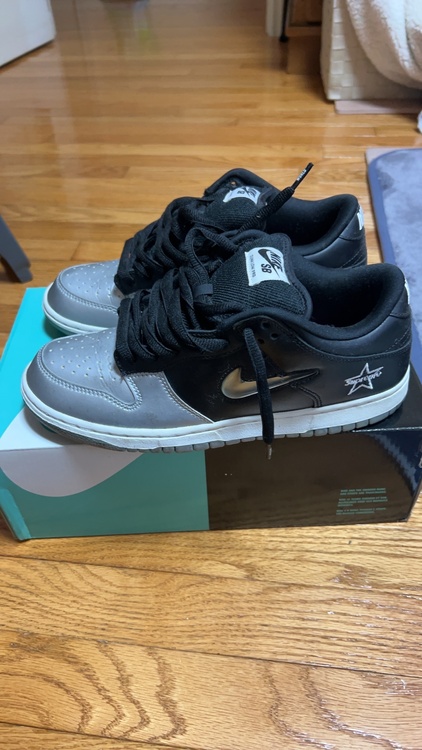 supreme nike sb（古着・ファッション）の商品画像 - 査定依頼日：2026年1月17日 - 最高査定価格：13,000円