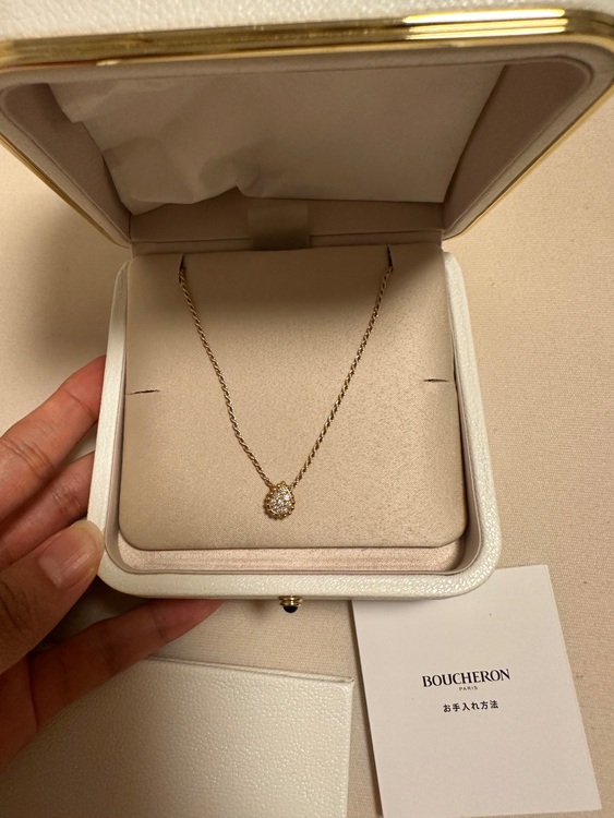 ブシュロン セルパンボエム エクストラスモール ペンダント（金・貴金属）の商品画像 - 査定依頼日：2025年9月19日 - 最高査定価格：320,000円