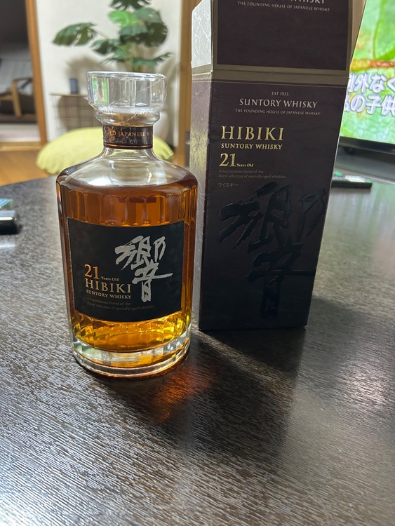 Hibiki21（お酒）の商品画像 - 査定依頼日：2025年7月25日 - 最高査定価格：64,000円