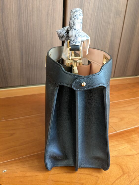 ピーカブー　I SEE U（ブランドバッグ）の商品画像 - 査定依頼日：2025年10月26日 - 最高査定価格：260,000円