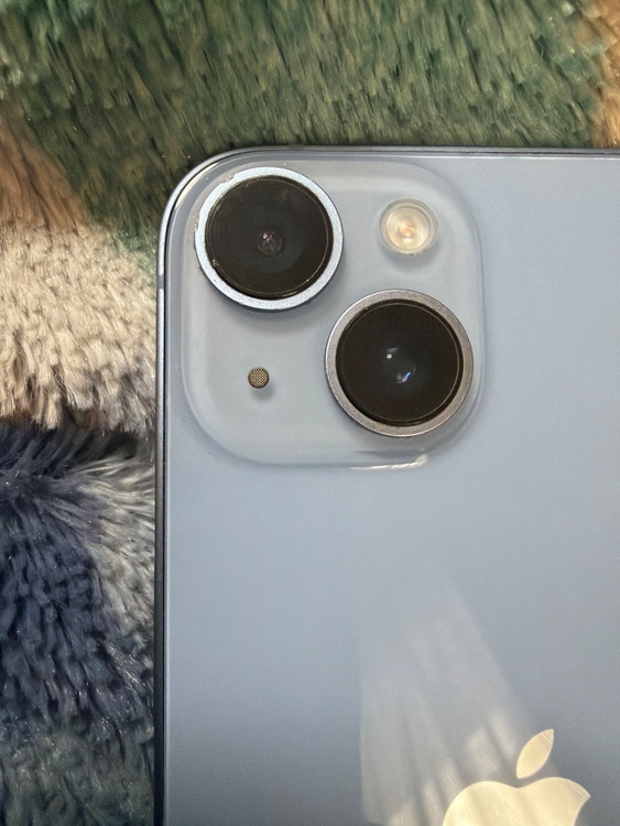 iPhone 14 128GB SIMフリー（スマホ）の商品画像 - 査定依頼日：2026年1月28日 - 最高査定価格：28,000円