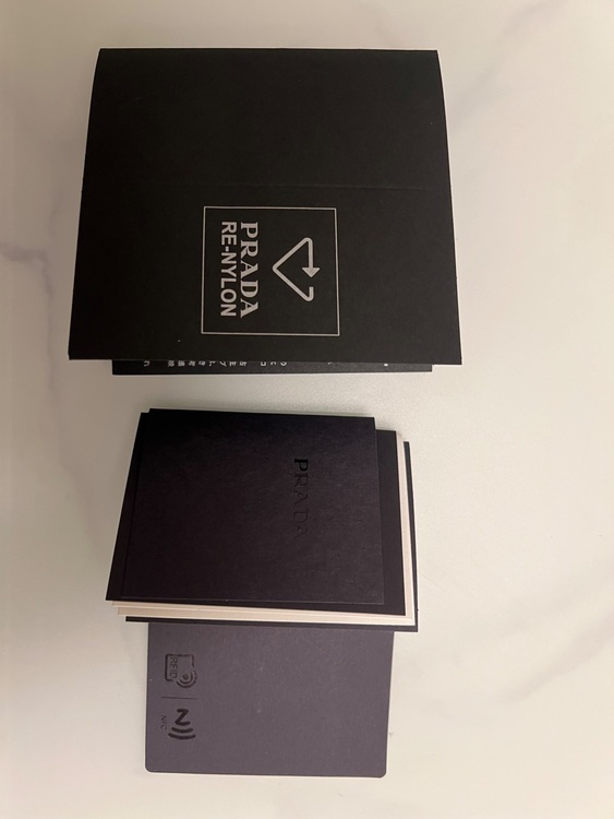 プラダ  （ブランドバッグ）の商品画像 - 査定依頼日：2025年10月11日 - 最高査定価格：80,000円