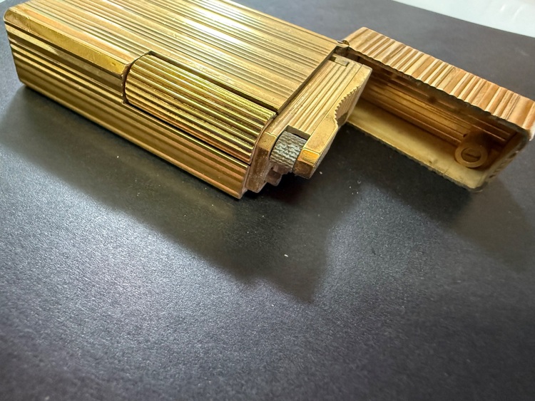 S.T.Dupont（喫煙具）の商品画像 - 査定依頼日：2025年9月7日 - 最高査定価格：4,000円