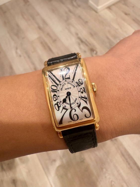 FRANCKMULLER ロングアイランド レディース時計（高級時計）の商品画像 - 査定依頼日：2026年9月8日 - 最高査定価格：780,000円