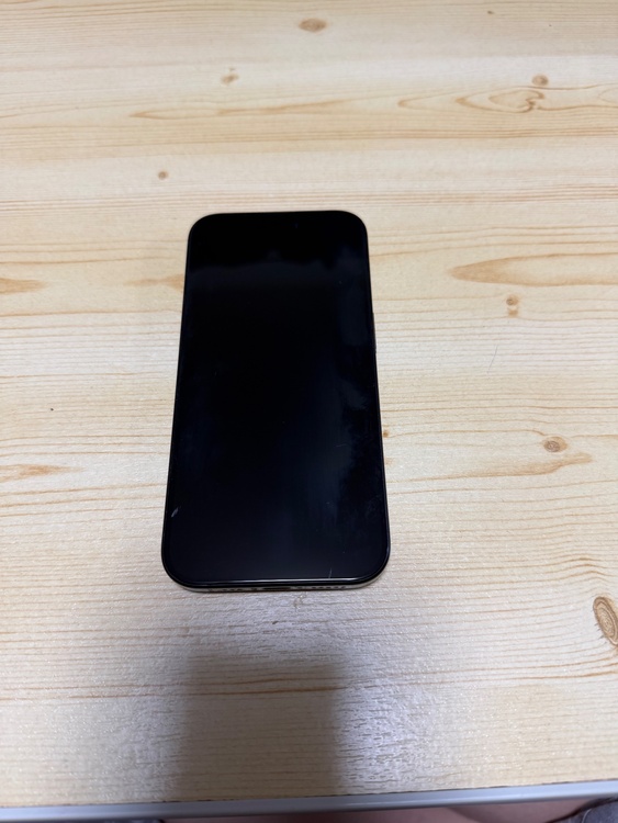 iPhone iPhone 15 Pro 128GB SIMフリー（スマホ）の商品画像 - 査定依頼日：2026年6月21日 - 最高査定価格：67,000円