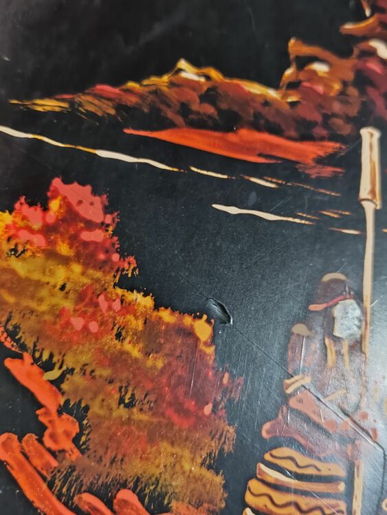 戦前台湾漆器螺鈿細工丸型木製壁掛け　台湾日月潭（美術品・骨董品）の商品画像 - 査定依頼日：2025年6月21日 - 最高査定価格：10,000円