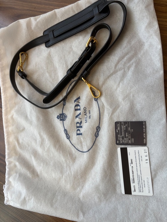 プラダ  （ブランドバッグ）の商品画像 - 査定依頼日：2025年9月24日 - 最高査定価格：120,000円