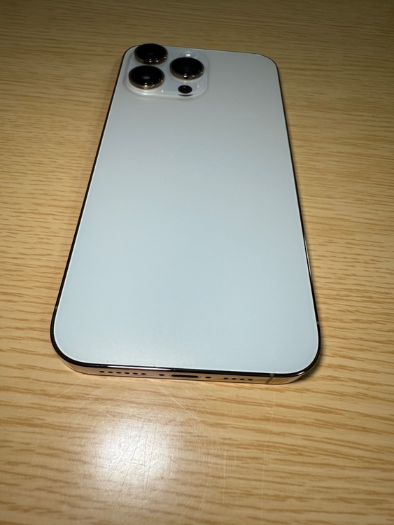 LH9JX40HGL（スマホ）の商品画像 - 査定依頼日：2025年8月10日 - 最高査定価格：96,000円