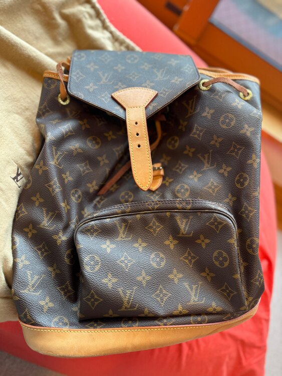 ルイヴィトン モノグラム （ブランドバッグ）の商品画像 - 査定依頼日：2025年3月31日 - 最高査定価格：82,000円