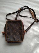 ショルダーバック（ブランドバッグ）の商品画像 - 査定依頼日：2026年3月23日 - 最高査定価格：42,000円