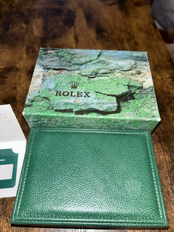 サブマリーナデイト（高級時計）の商品画像 - 査定依頼日：2025年2月2日 - 最高査定価格：1,150,000円