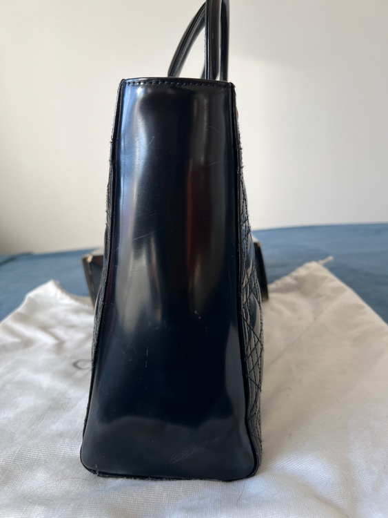 Christian Dior（ディオール）のバッグの査定をお願いします。  【商（ブランドバッグ）の商品画像 - 査定依頼日：2026年2月21日 - 最高査定価格：150,000円